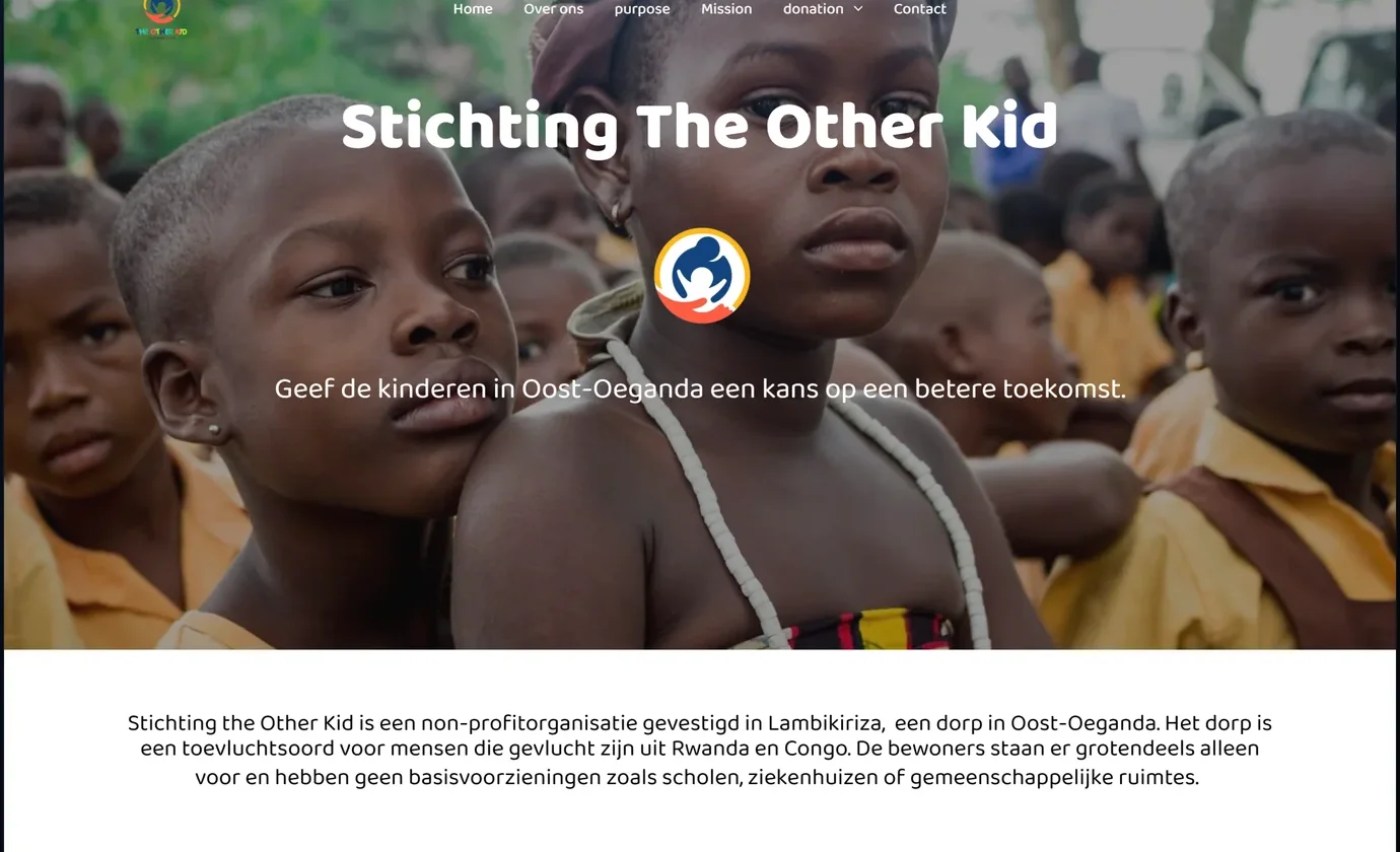 Oude WordPress-homepage van Stichting The Other Kid: 'Geef de kinderen in Oost-Oeganda een kans op een betere toekomst'